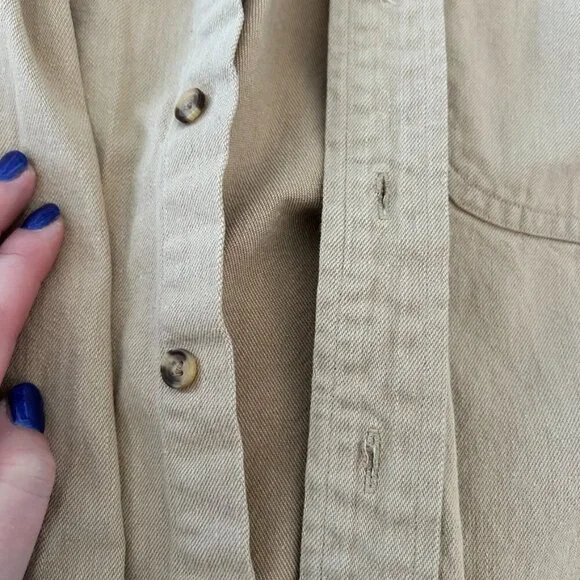 Khaki colored button up - Picture 5 of 7